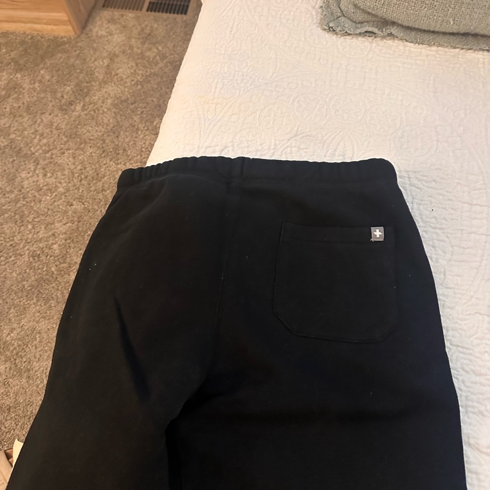 FIGS scrub pants - Picture 3 of 4